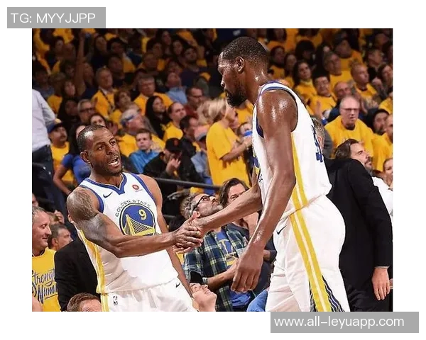 阿里纳斯:KD尚未在勇士之外夺冠火箭需充分发挥他的潜力